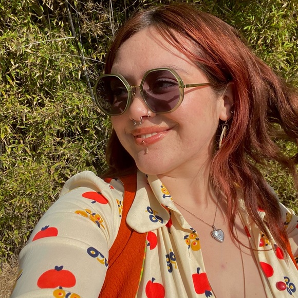 Meet your Posher, Marissa - Picture 2 of 7